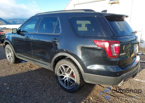 2016 Ford Explorer Sport z USA, uszkodzony, nr VIN 1FM5K8GT7GGC33952